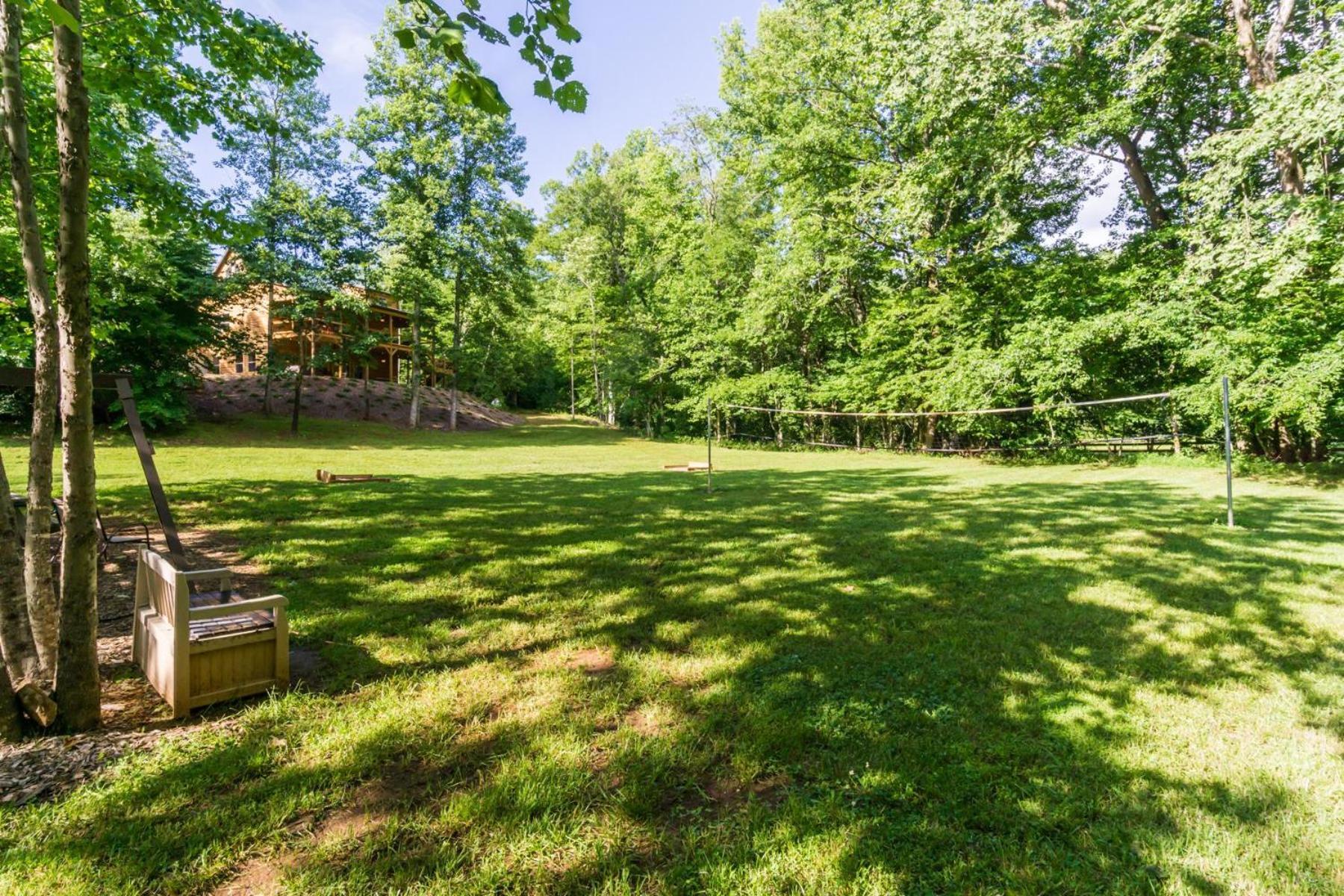 The Big Little Cabin - Hot Tub & Playground Dahlonega Εξωτερικό φωτογραφία
