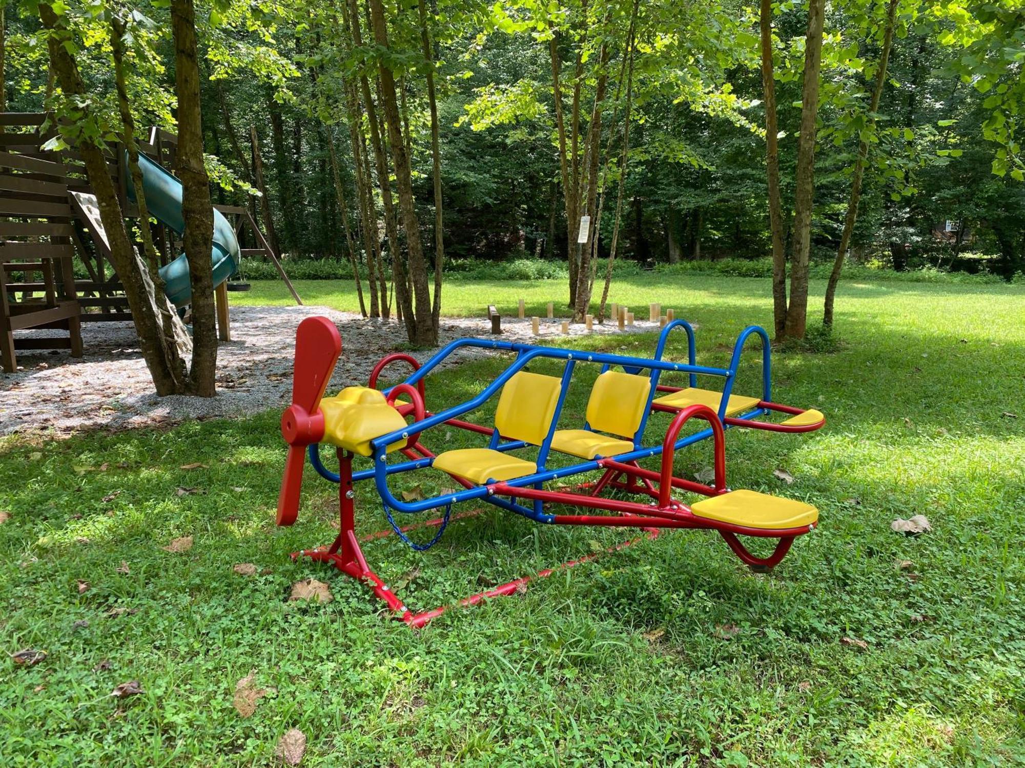 The Big Little Cabin - Hot Tub & Playground Dahlonega Εξωτερικό φωτογραφία