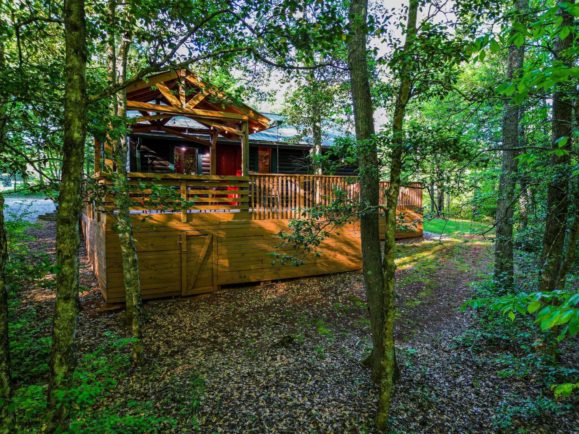 The Big Little Cabin - Hot Tub & Playground Dahlonega Εξωτερικό φωτογραφία
