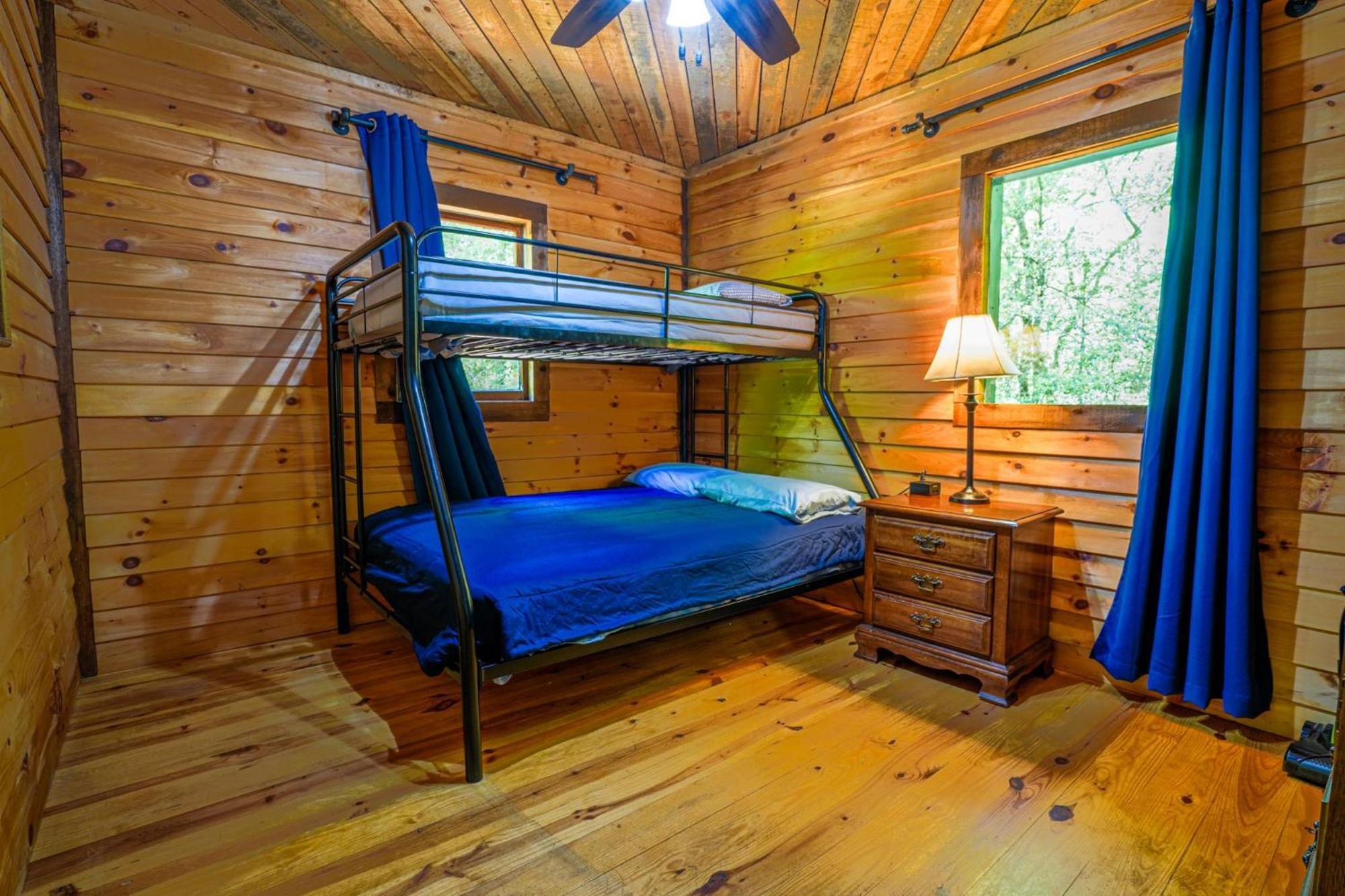 The Big Little Cabin - Hot Tub & Playground Dahlonega Εξωτερικό φωτογραφία